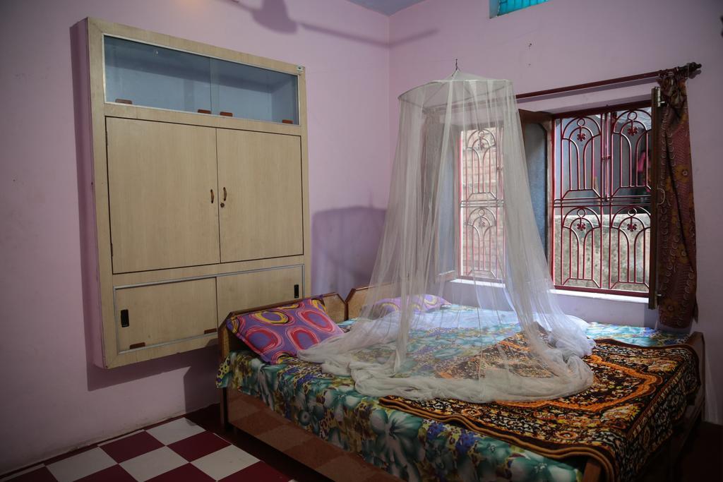 Bed & Breakfast Somit Paying Varanasi